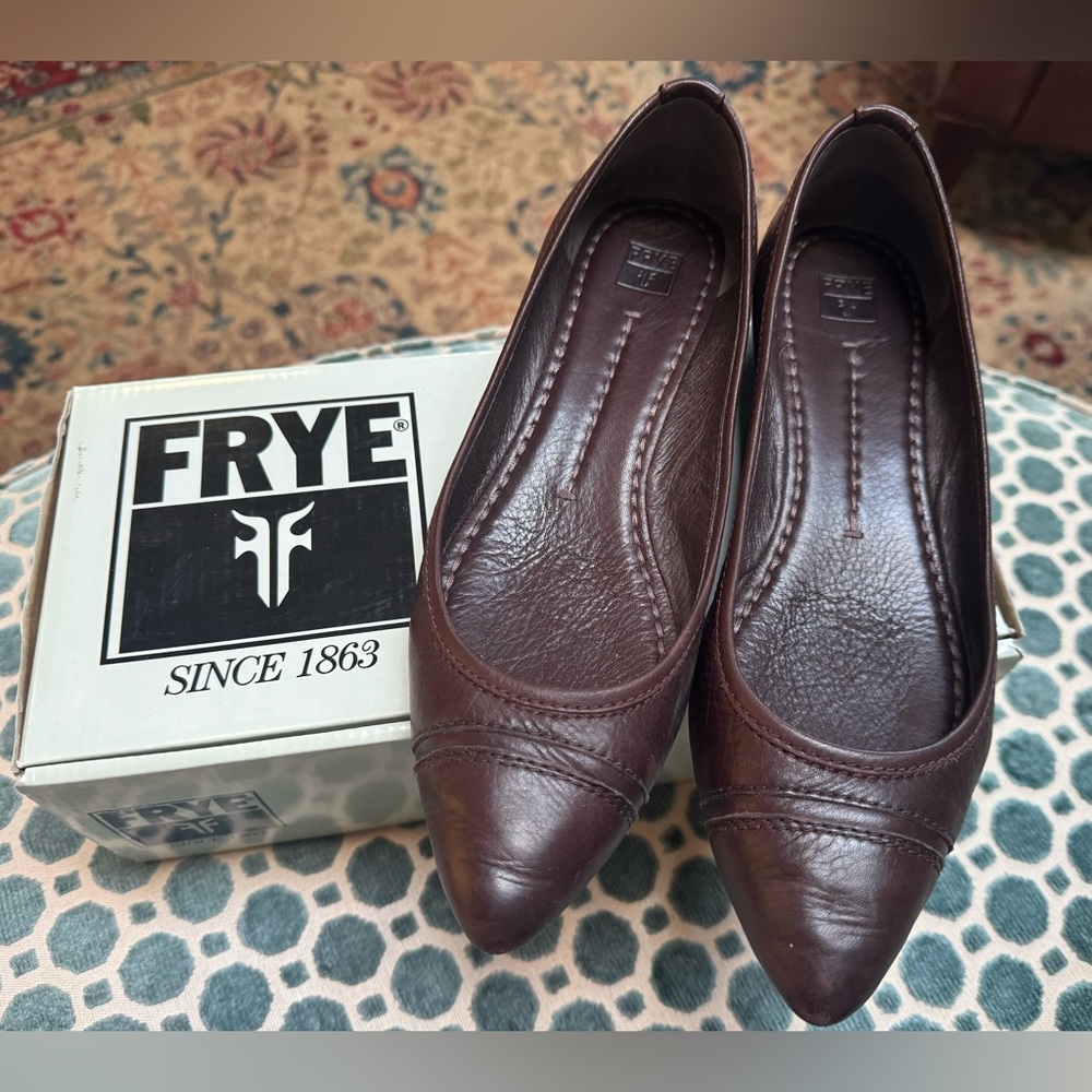 Frye Alicia Ballet Wedge/Dark Brown Leather Flats